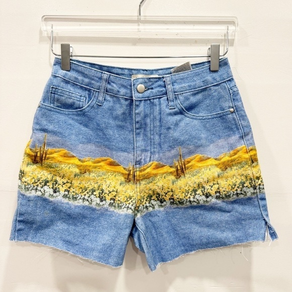 Machine Desert aprint Jean Shorts Light Wash Size 5 Ragstock - Picture 1 of 8